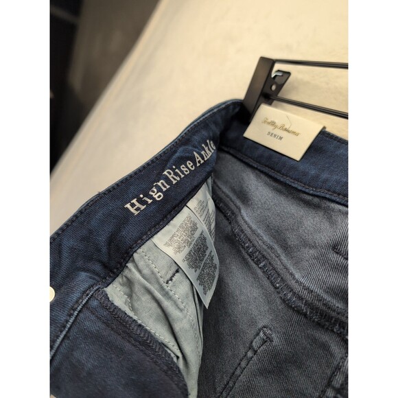 Tommy Bahama High Rise Ankle Tema Indigo Sparkle Denim Seacoast Wash Size 4 NWT - Picture 13 of 16